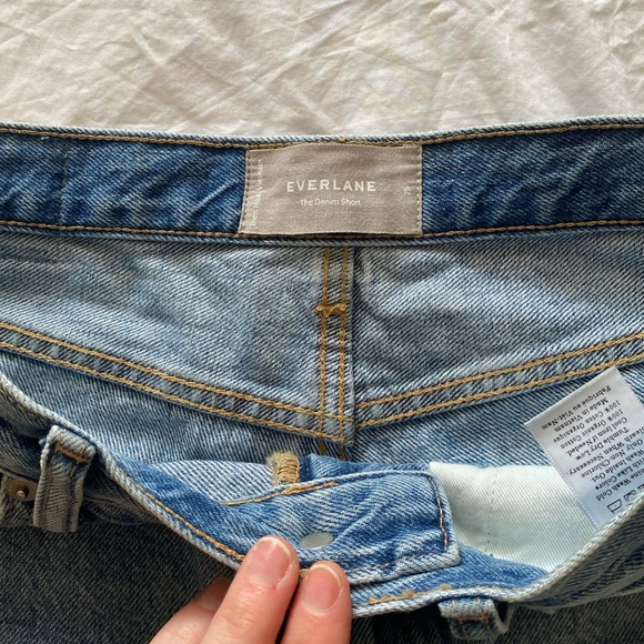 EVERLANE The Denim Short sz. 25 - Picture 2 of 4